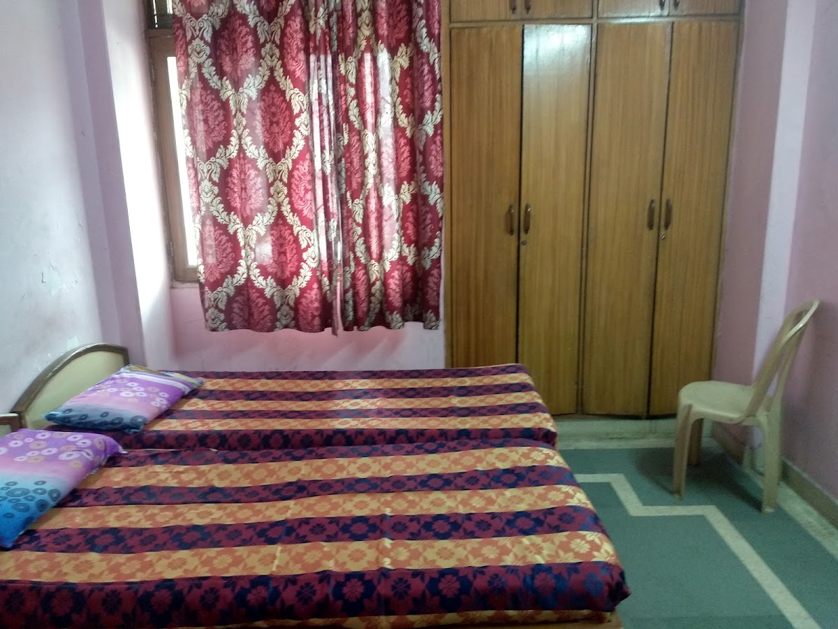 Boys PG in Noida