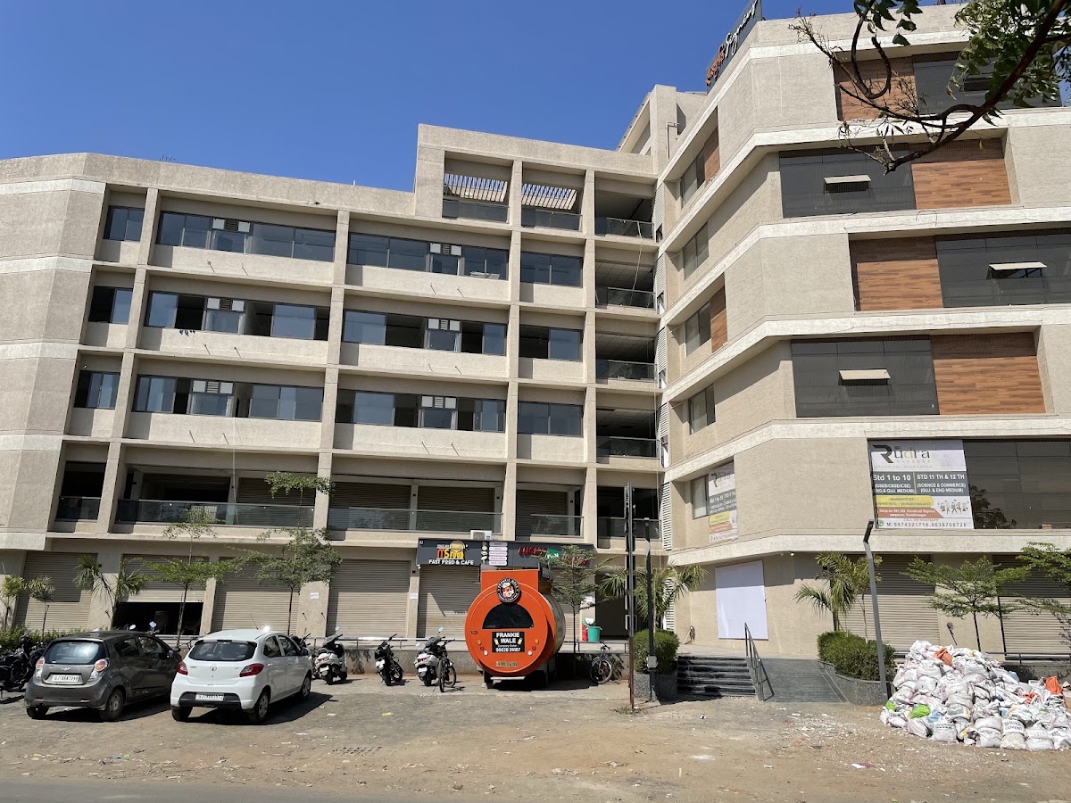 The Bachelor's Space – Boys PG in Gandhinagar photo 1