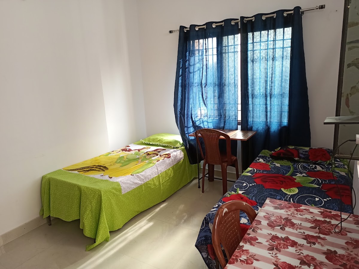 MOTHER TOUCH GIRLS Hostel Civil Lines , Allahabad – Girls PG in Prayagraj preview photo 1