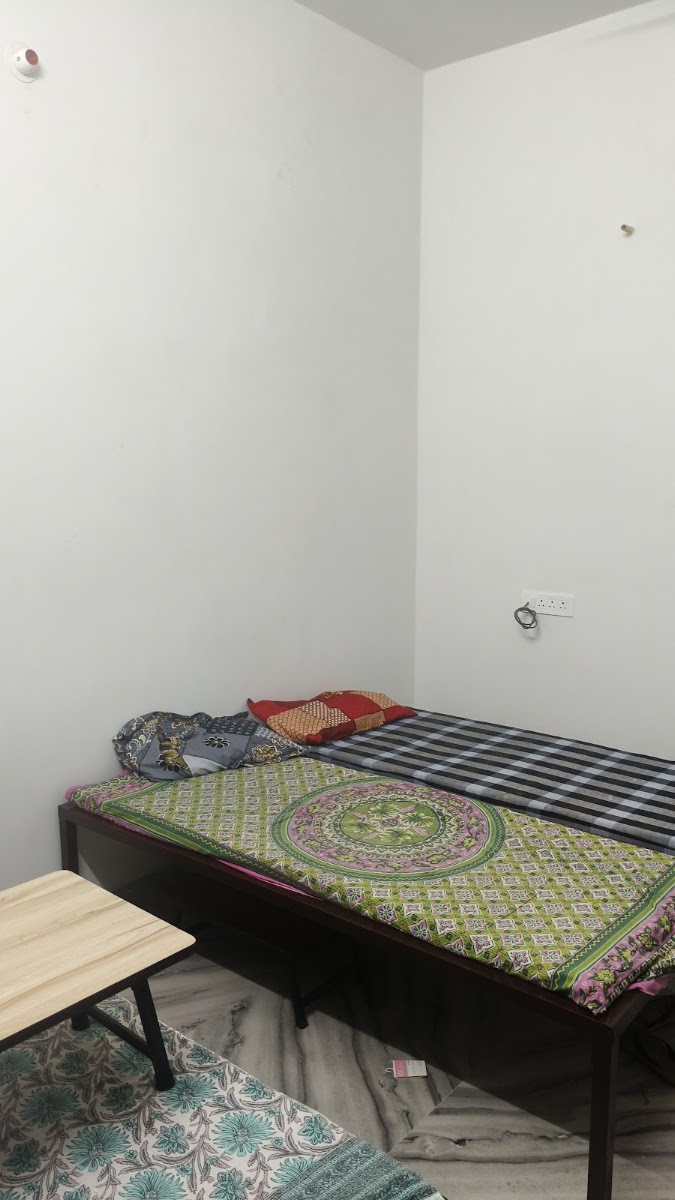 Tanishq Girls PG & Hostel – Girls PG in Jodhpur preview photo 1