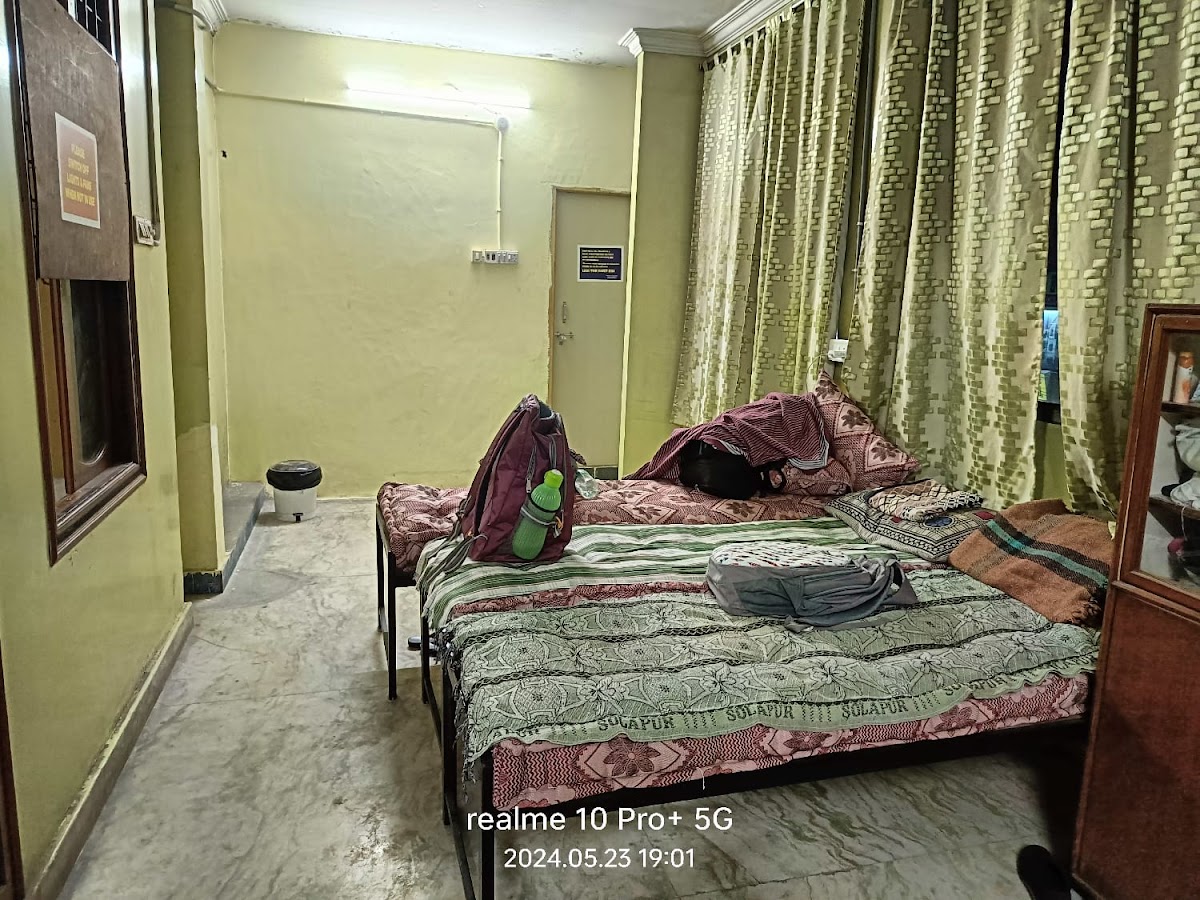 SVR Deluxe Girls Hostel – Girls PG in Hyderabad preview photo 1