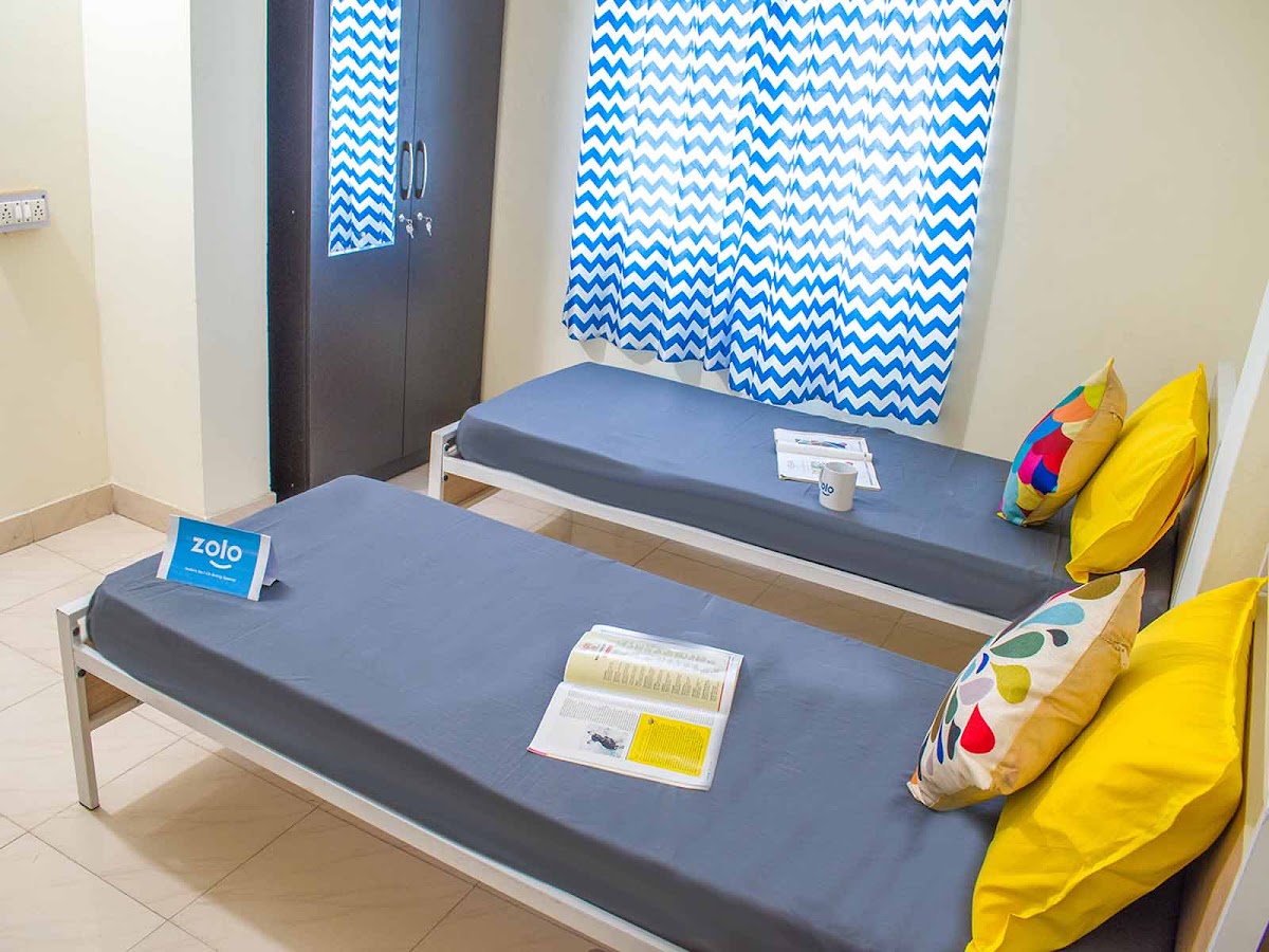 Zolo Empire - PG in Karve Nagar | Gents PG – Boys PG in Pune preview photo 1