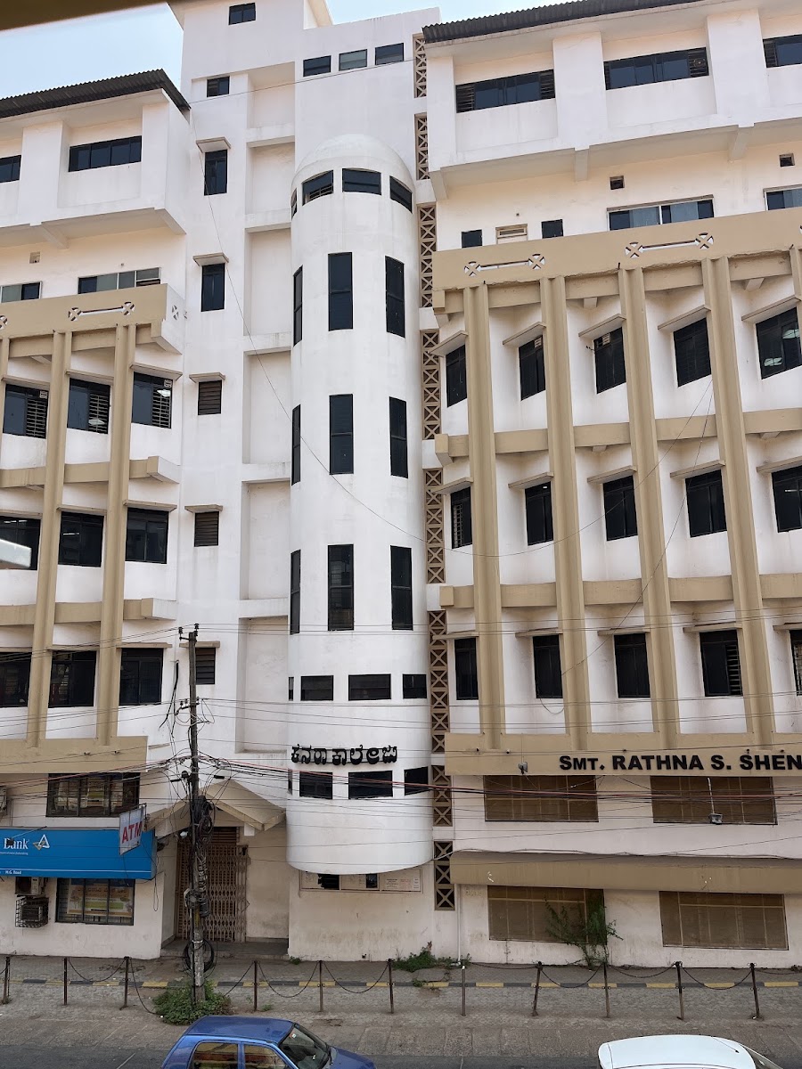 Aashray :ladies paying guest in MG Road – Girls PG in Mangaluru photo 1