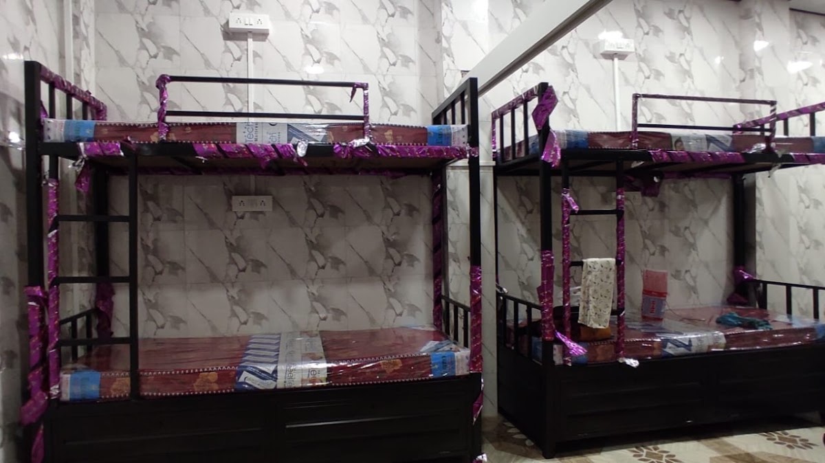 Mittu Hostel PG for Girls preview 1