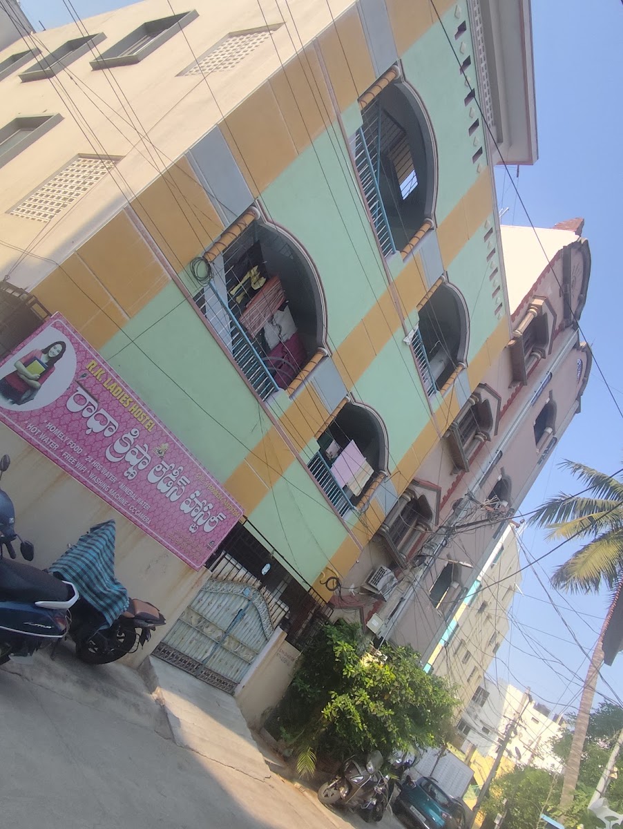 R. K. Women's PG Hostel – Girls PG in Tirupati preview photo 2