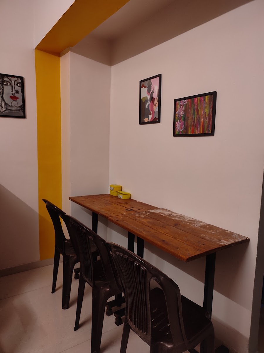 PREMIUM GIRLS HOSTEL preview 2