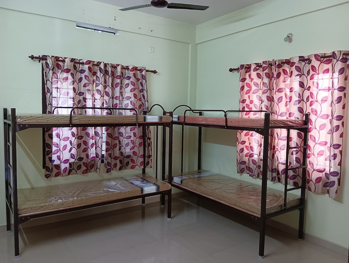 La Flora PG for girls – Girls PG in Kochi preview photo 1