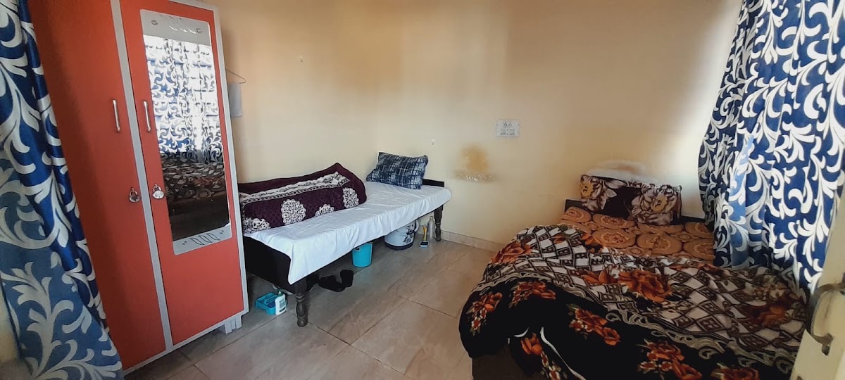 Jazmeen Boys Pg – Boys PG in Chandigarh preview photo 1