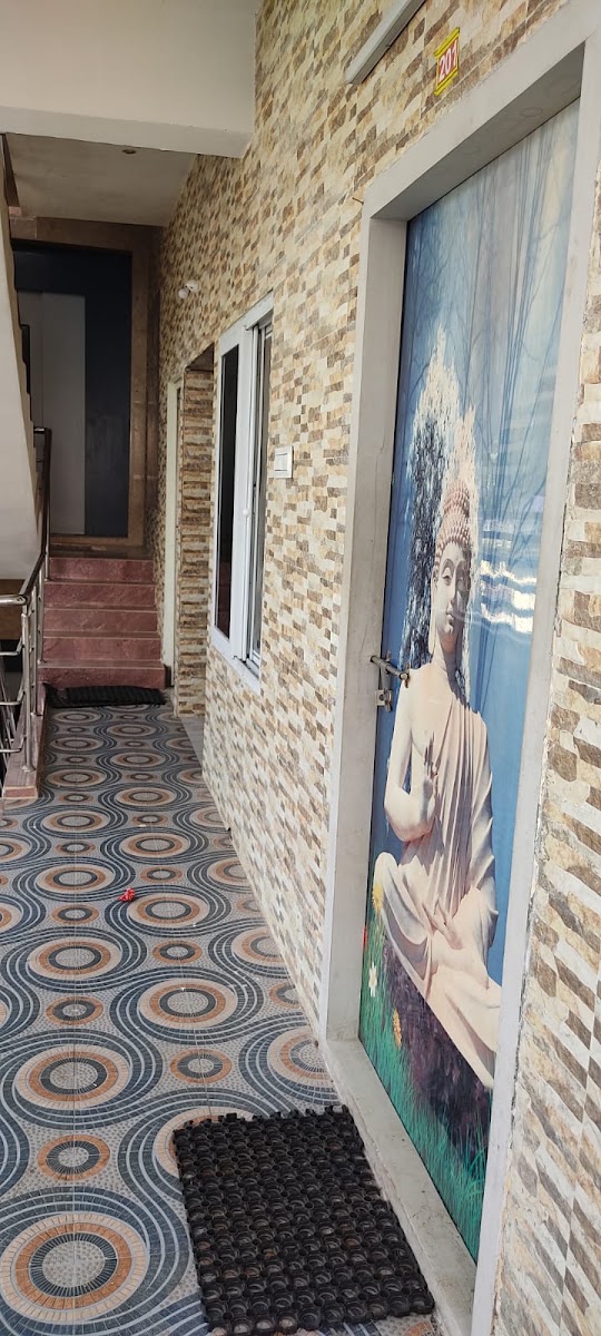 OMKAR Bhavan-Best Student Rooms in Guntur,Rooms for Bachelors in Guntur,Sharing Rooms – Boys PG in Guntur photo 1