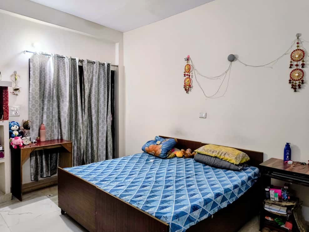 Sheetal PG In Noida Sector 135 preview 1