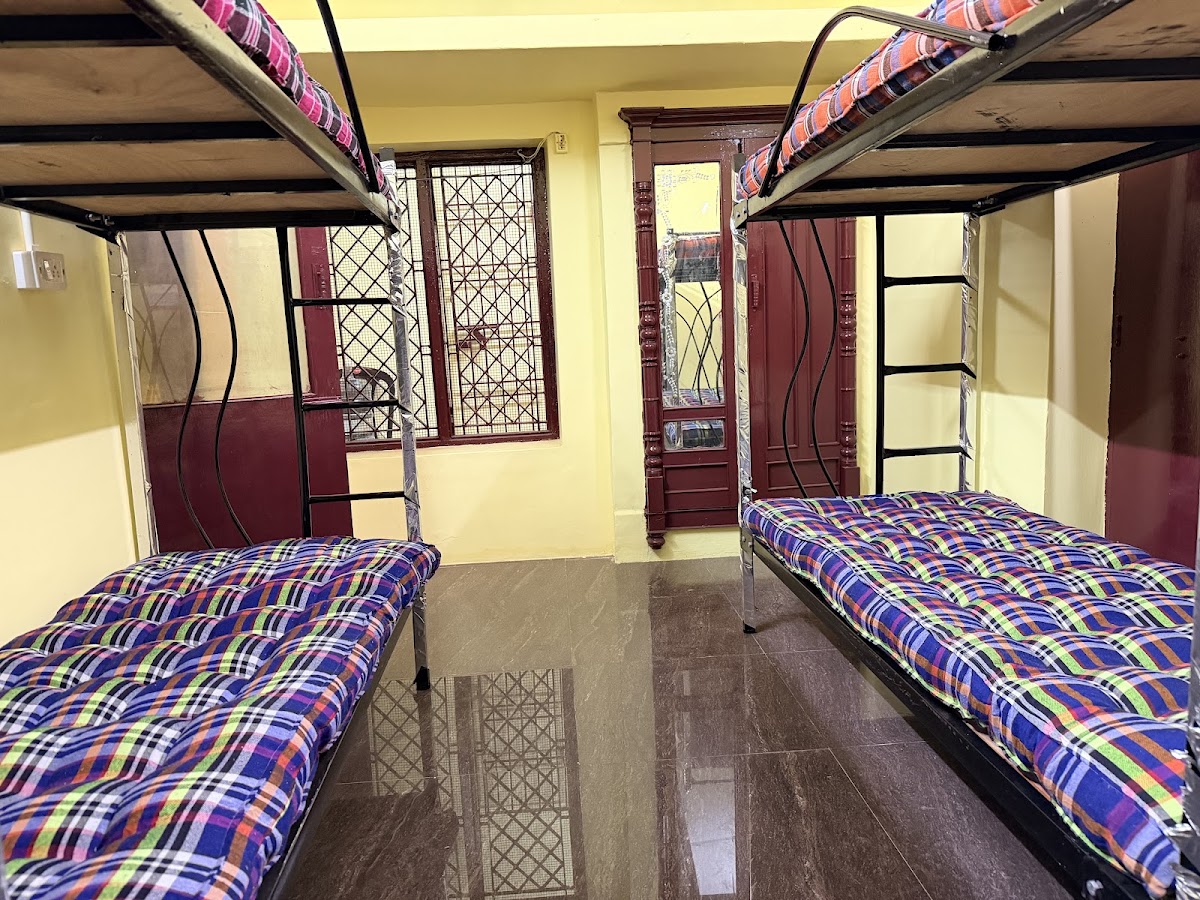 A.S Ladies PG & Hostel | Working Women Stay in Chennai preview 1