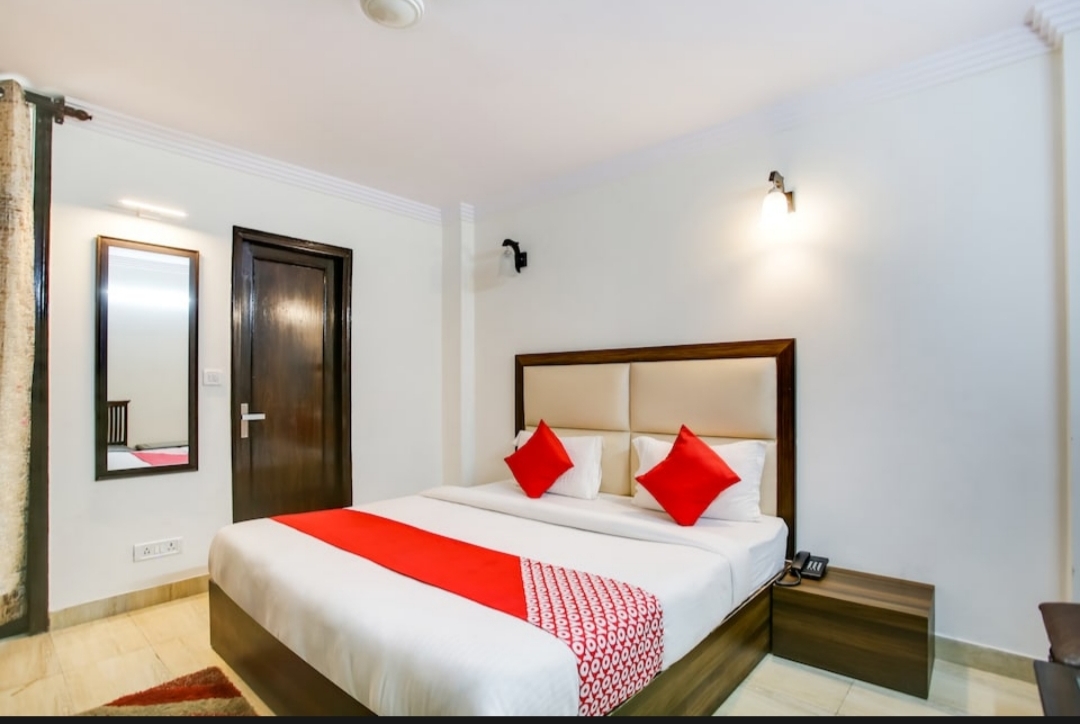 Neelmani Boys Hostel and PG preview 1