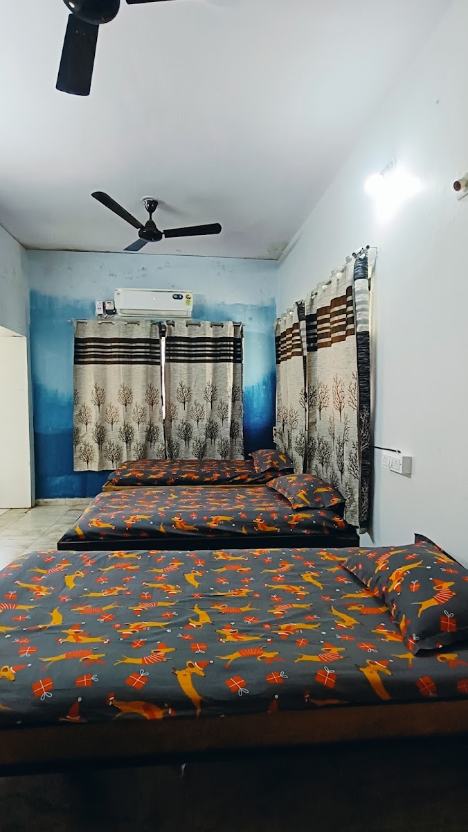 A R Aradhya girls Paying Guest preview 1