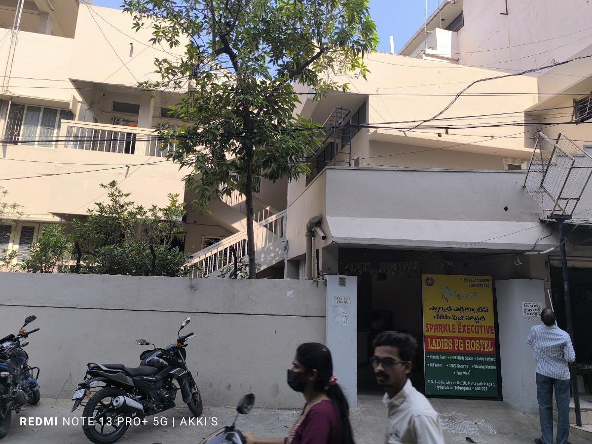 Sparkle Executive Ladies PG Hostel – Girls PG in Hyderabad preview photo 2