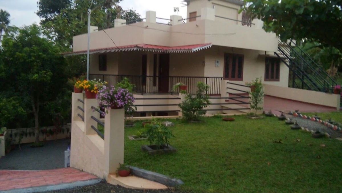 Olasayil Ladies Hostel – Girls PG in kottayam preview photo 2