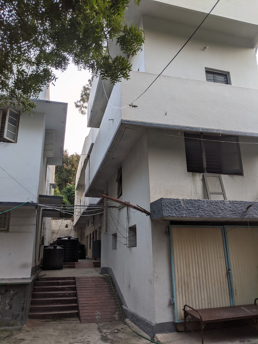 Pulla Reddy boys Hostel preview 1