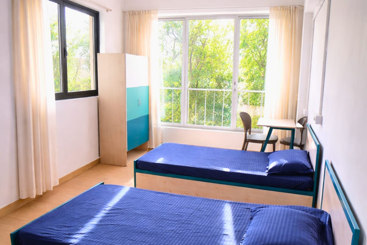 ZStays Olive - Boys PG – Boys PG in Ahmedabad preview photo 1