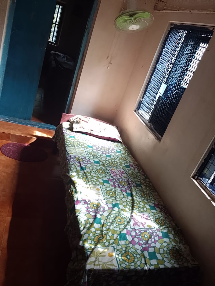 Hilltop Mens PG Hostel with Kitchen - Kottayam – Boys PG in kottayam preview photo 1