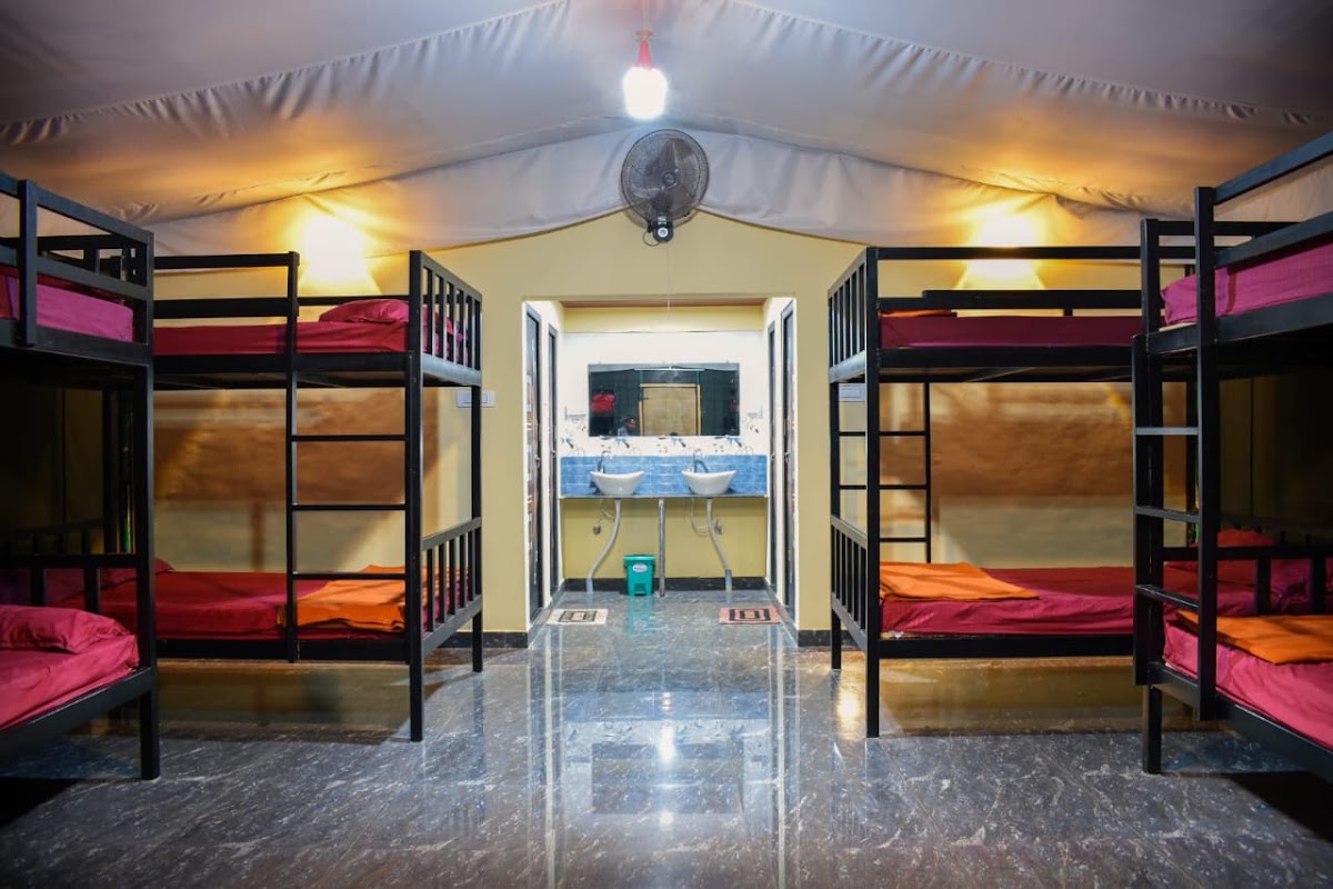 Blue Heaven Gent's Stay – Boys PG in Panaji preview photo 1