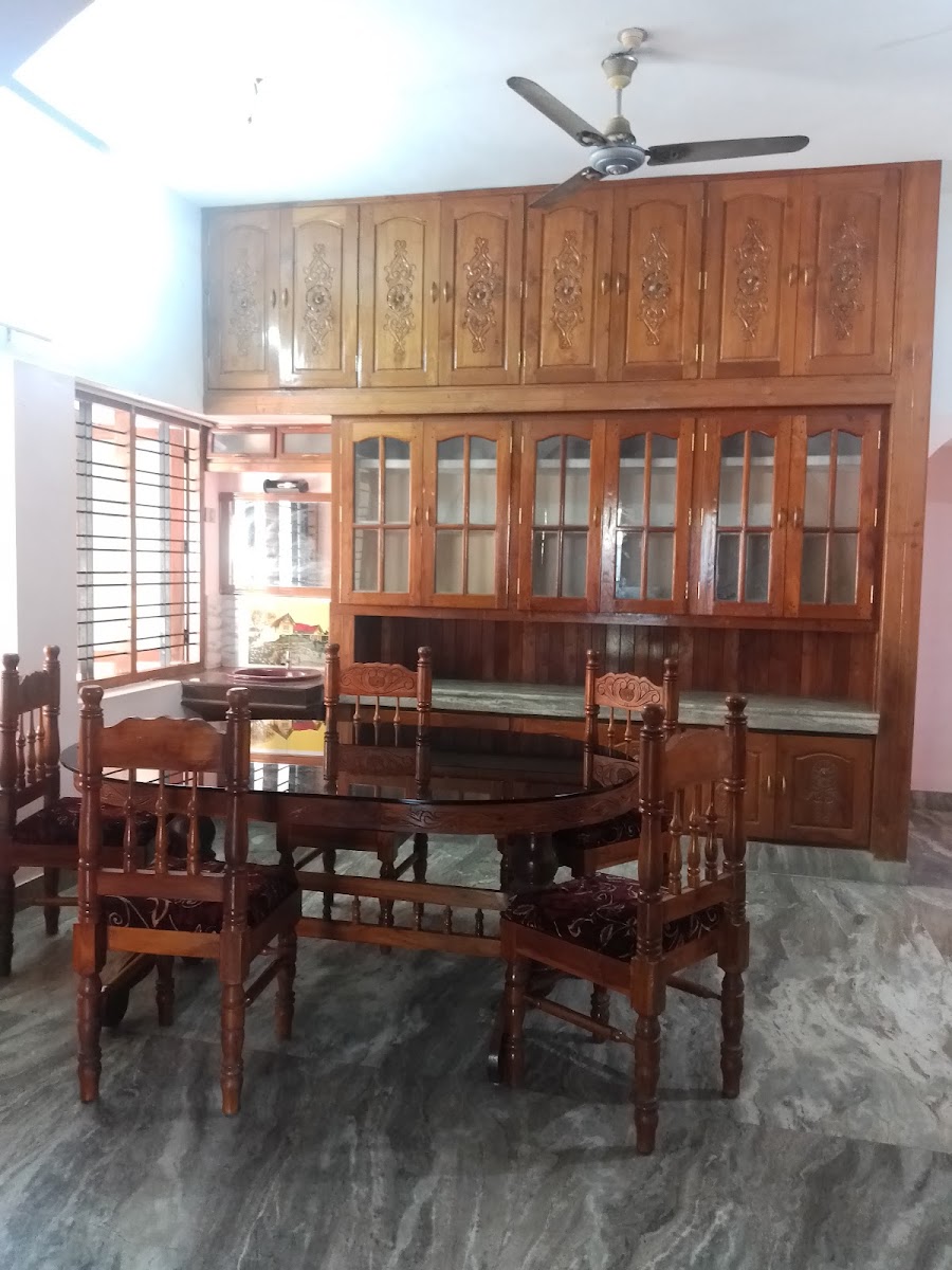 ShrinGeRi Ladies Hostel – Girls PG in Thiruvananthapuram preview photo 2