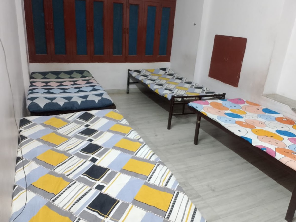 SHREE NATH PG BOYS HOSTEL – Boys PG in Udaipur preview photo 2