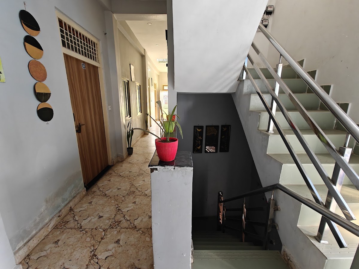 Asha Homes Luxury Girls Hostel – Girls PG in Gwalior preview photo 2