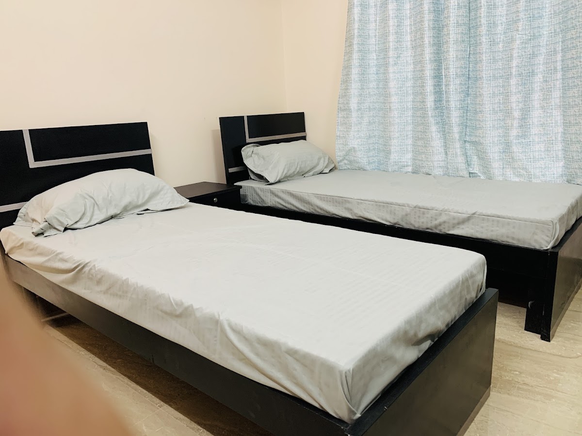 GARDEN STAY Pg for Ladies preview 1