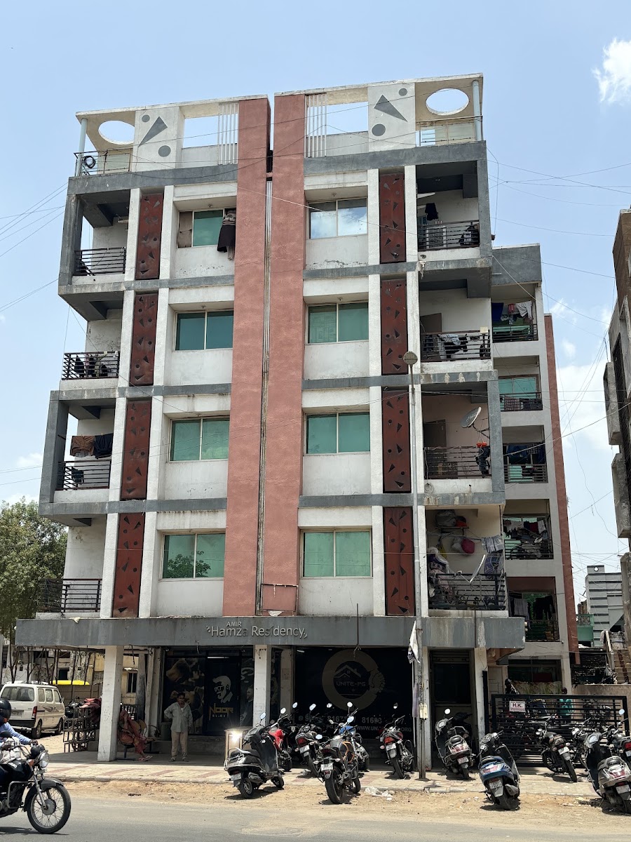 Unite PG - Boys PG in Juhapura