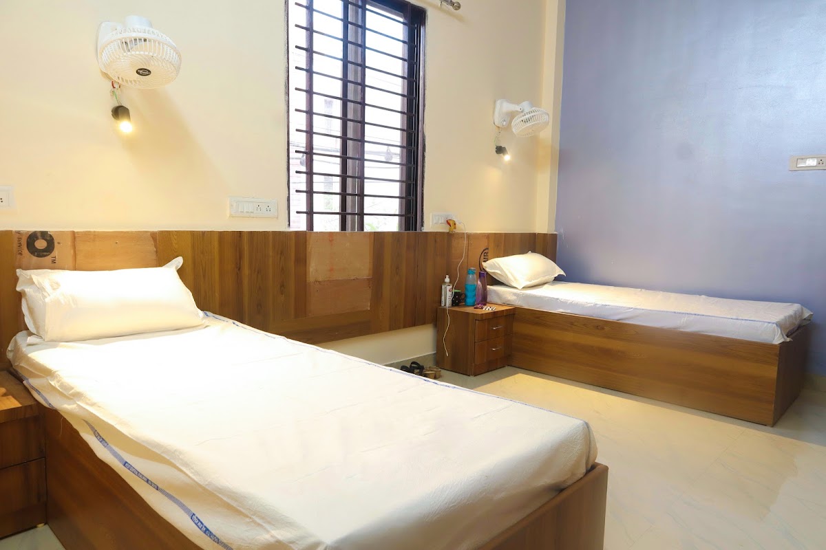 Ashiyana Girls Hostel – Girls PG in Bhopal photo 1