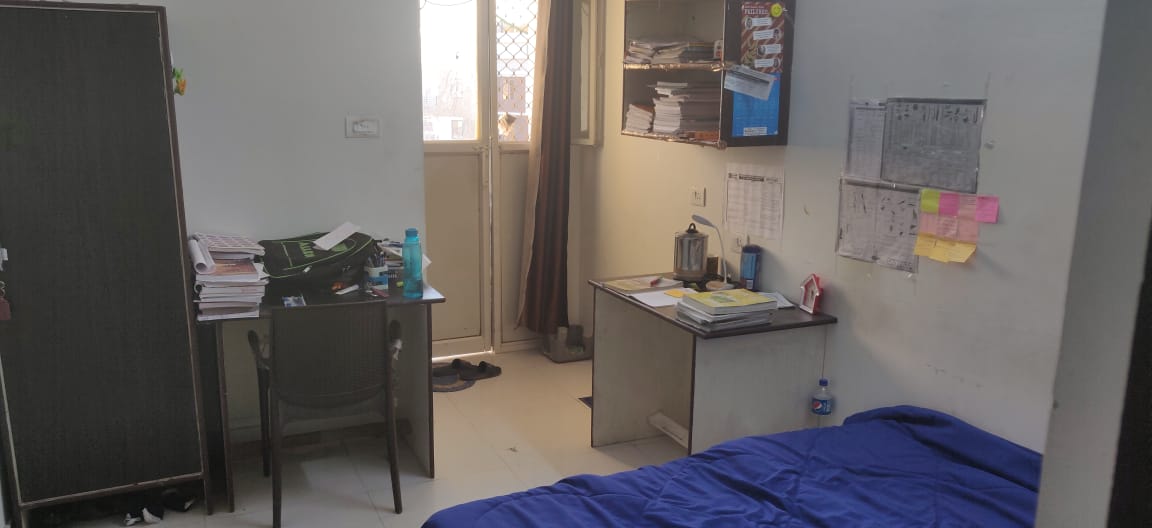 SS Residency (Premium boys Hostel in Kota) – Boys PG in Kota preview photo 1