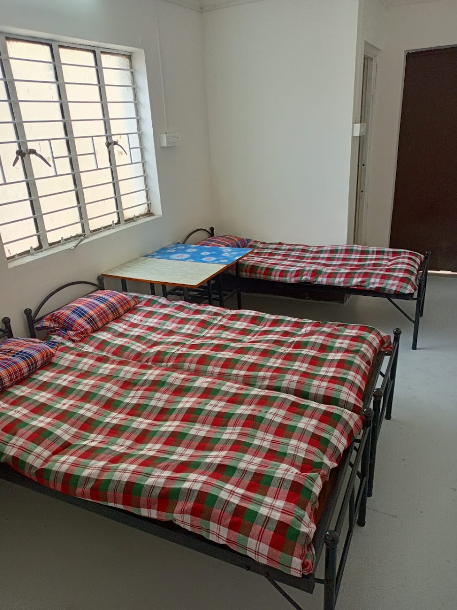 ASHIRWAD GIRLS HOSTEL(PG for Girls) preview 1
