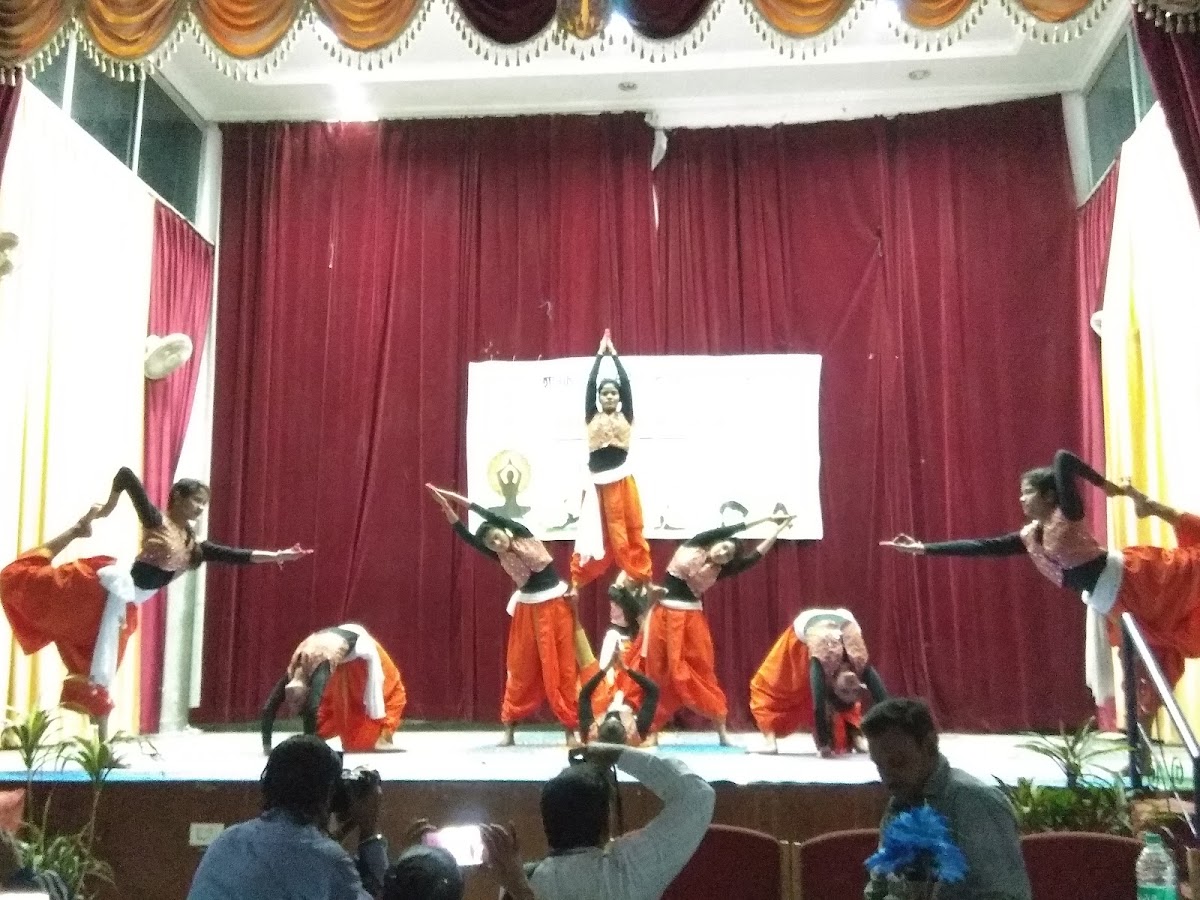 Govt. Dudhdhari Bajrang Girls' Post-Graduate Autonomous College – Girls PG in Raipur preview photo 2
