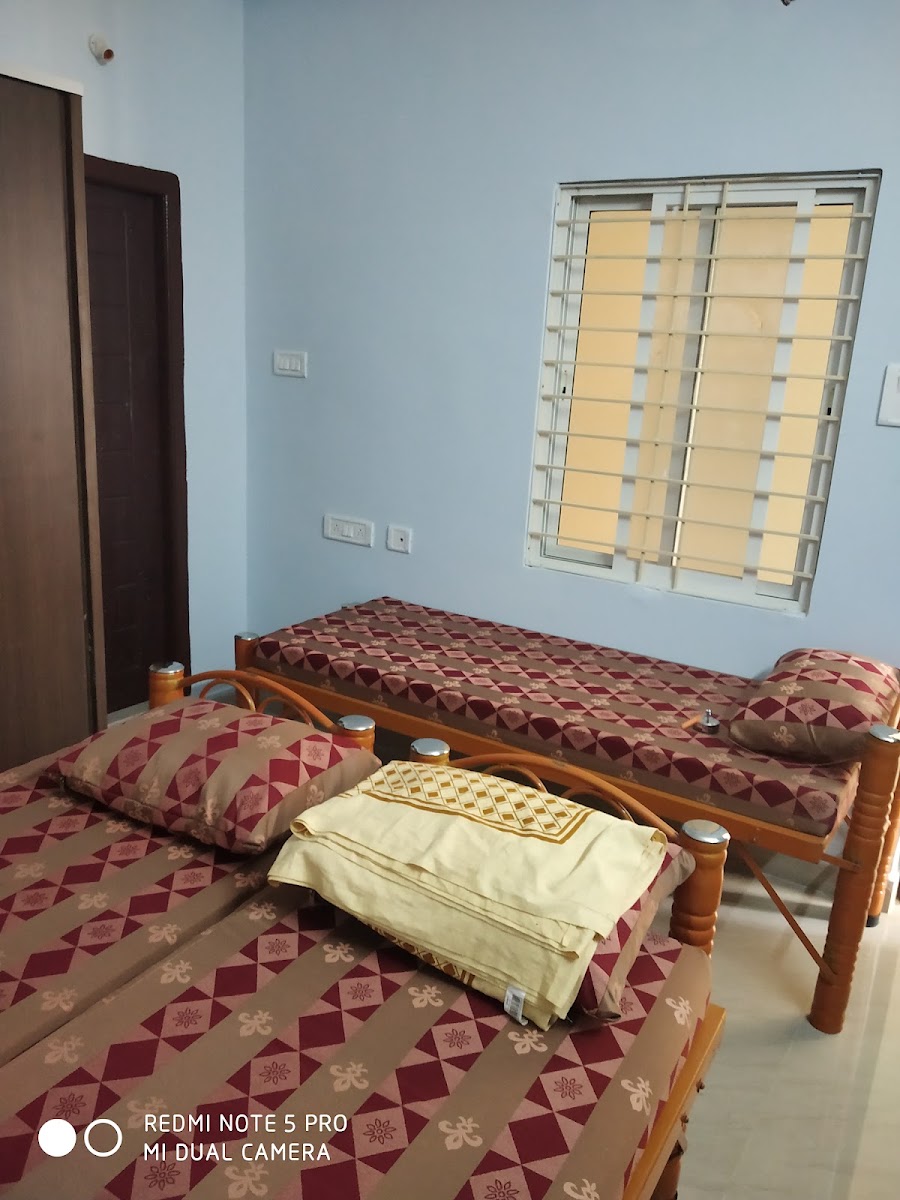 Sri Satya Deva Paying Guest For men – Boys PG in Hyderabad preview photo 1