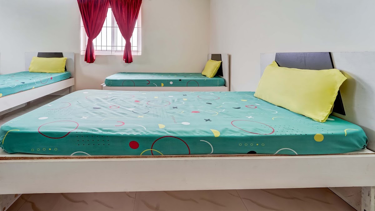 Zolo Troy - Gents PG in Kalapatti – Boys PG in Coimbatore preview photo 2