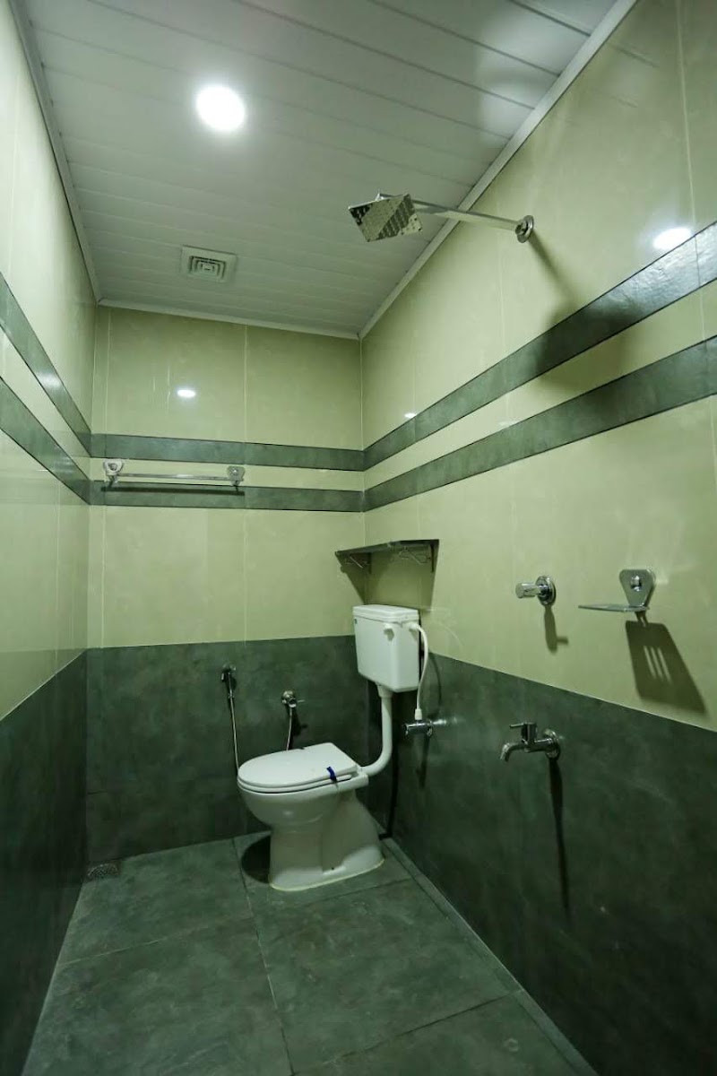 StayMate Gents Hostel – Boys PG in Kochi preview photo 2