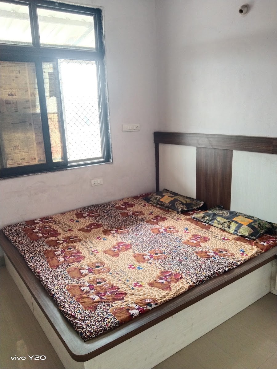Ganpati Boys Hostel and PG – Boys PG in Udaipur preview photo 1