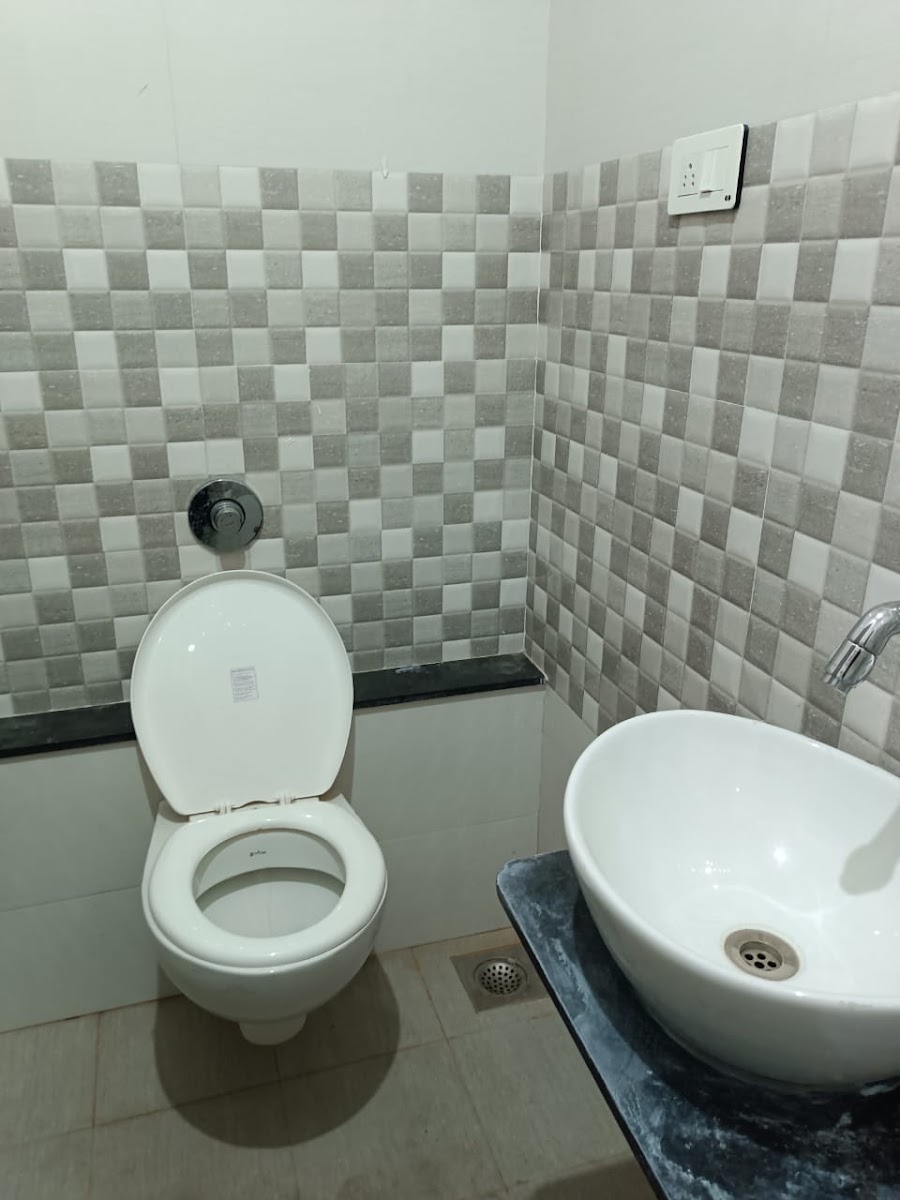 NISHTHA GIRLS HOSTEL – Girls PG in Rajkot preview photo 1