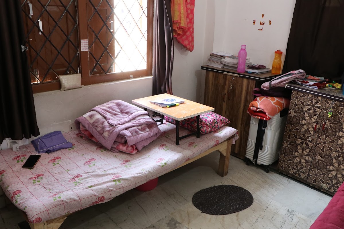 Creative Genius Girls Hostel – Girls PG in Patna preview photo 1