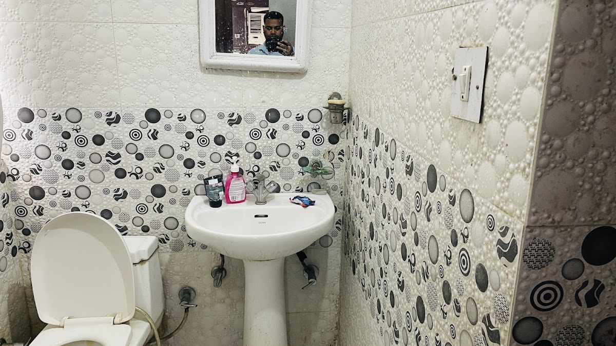 Royal boys hostel and PG – Boys PG in Lucknow preview photo 2