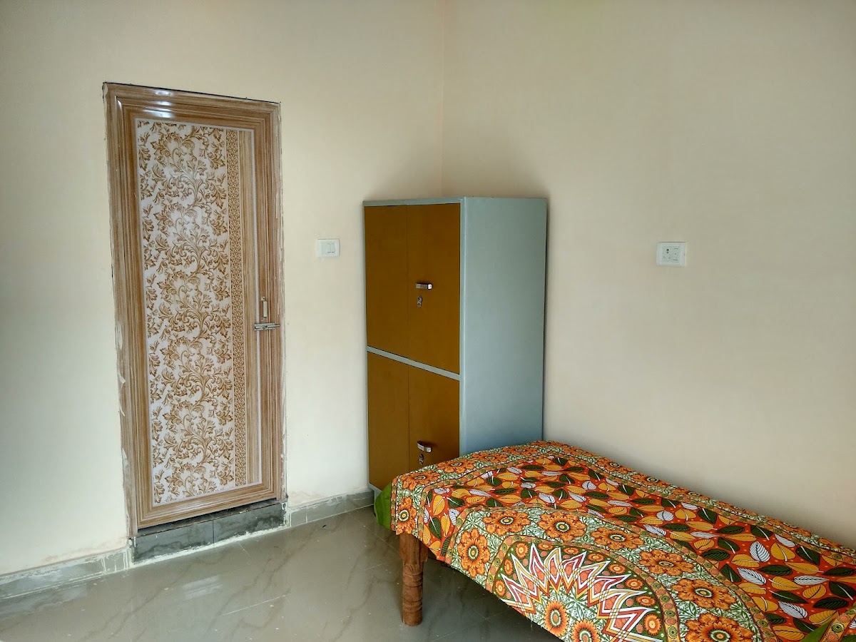 Ali boys pg – Boys PG in Raipur preview photo 1