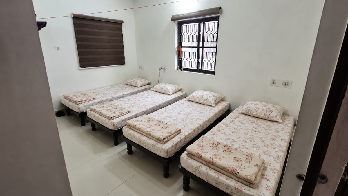Shraddha girl's pg – Girls PG in Gandhinagar photo 1