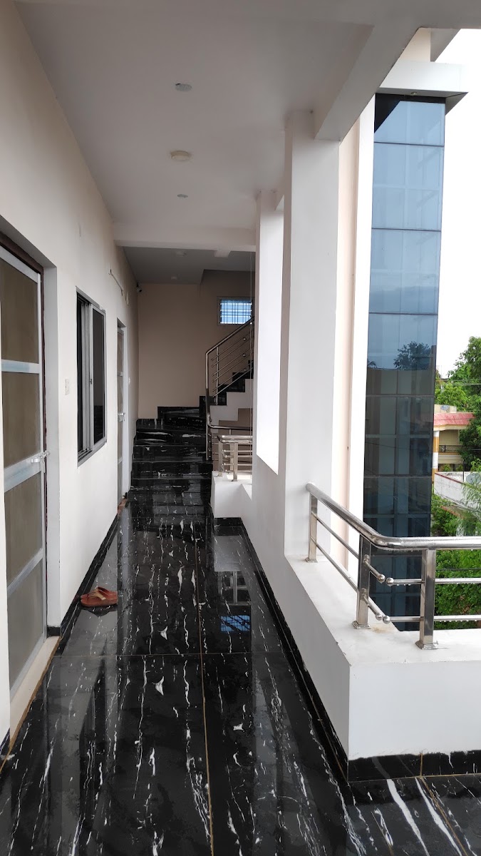 Megh Girls Hostel – Girls PG in Jabalpur preview photo 2