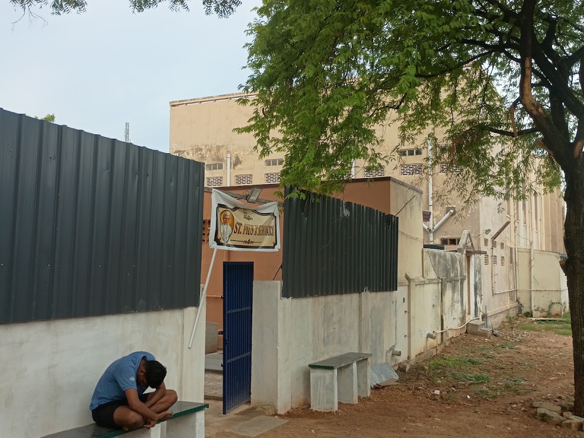 St Mary's working woman hostel – Girls PG in Madurai preview photo 1