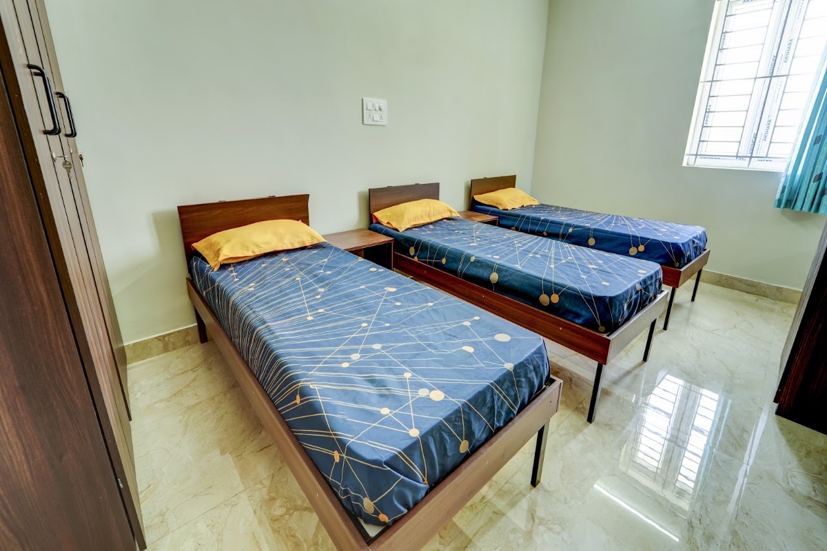 Stanza Living Metz House | Ladies PG in Saravanampatti preview 1