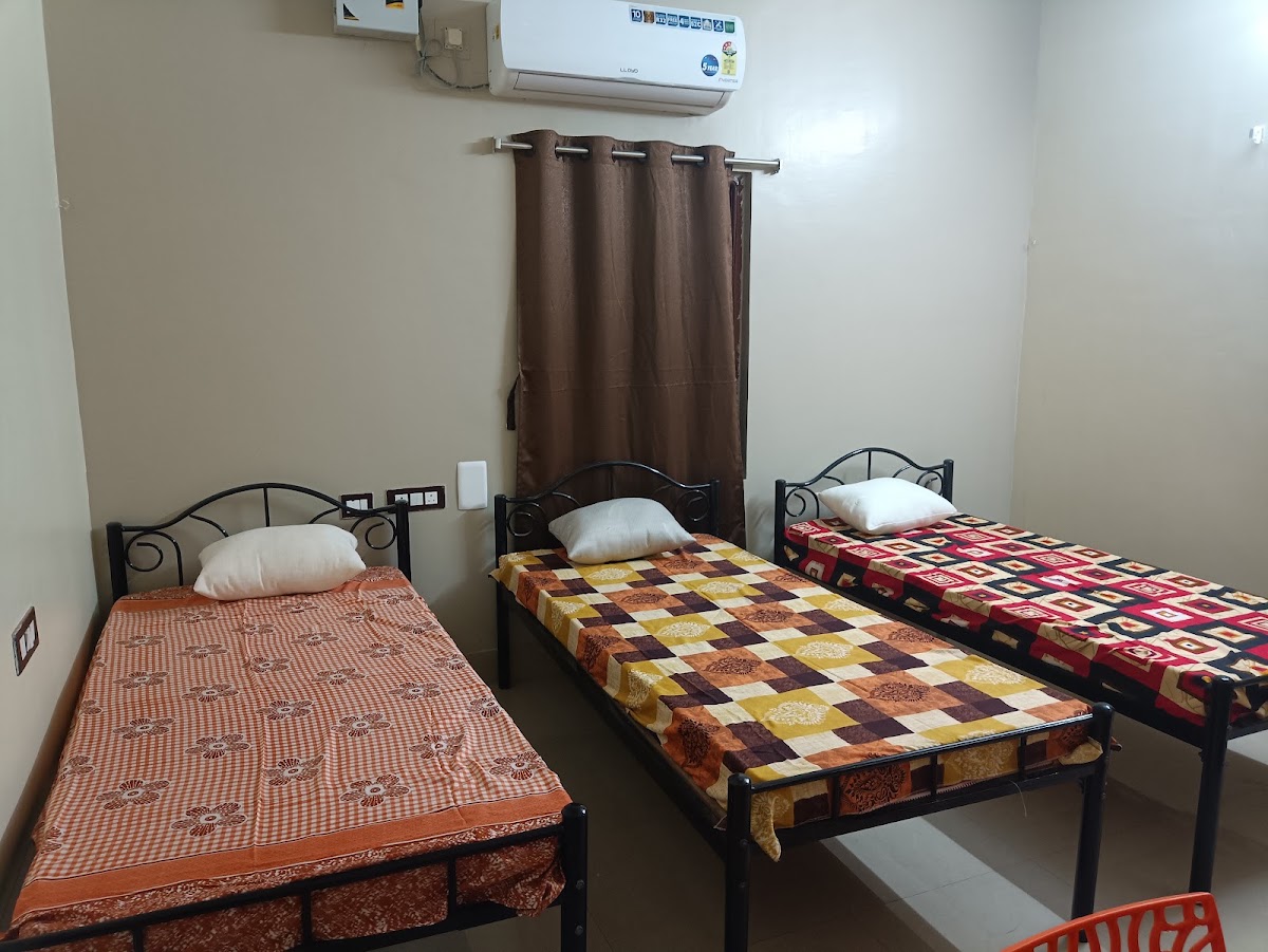 Urban Nest (Girls PG & Hostel) preview 1