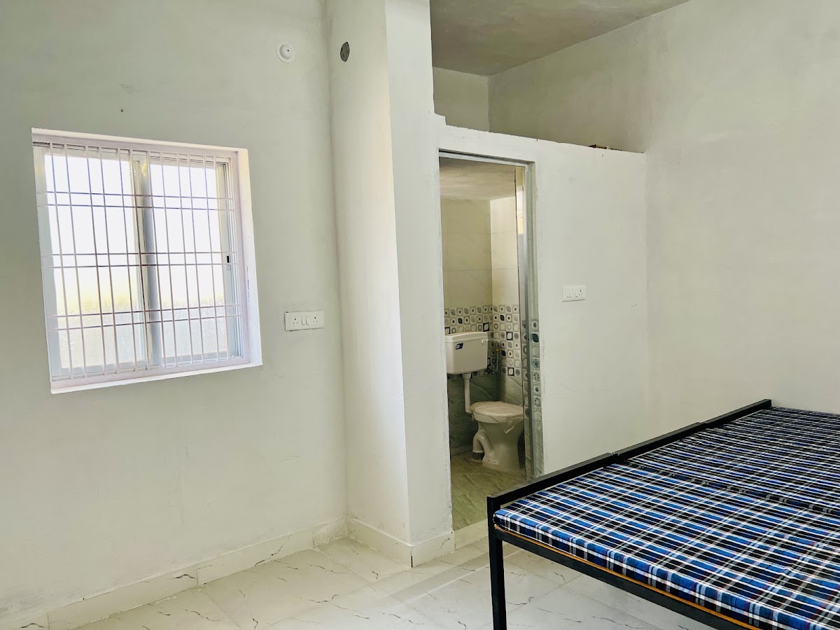 Rudra Boys Hostel – Boys PG in Jabalpur preview photo 2