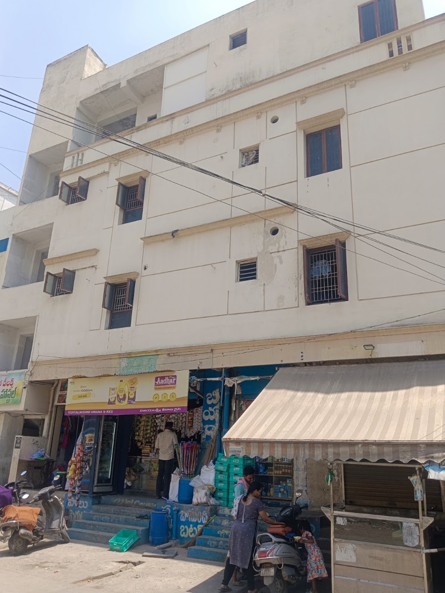 Maha Delux Boys Hostel – Boys PG in Guntur preview photo 2