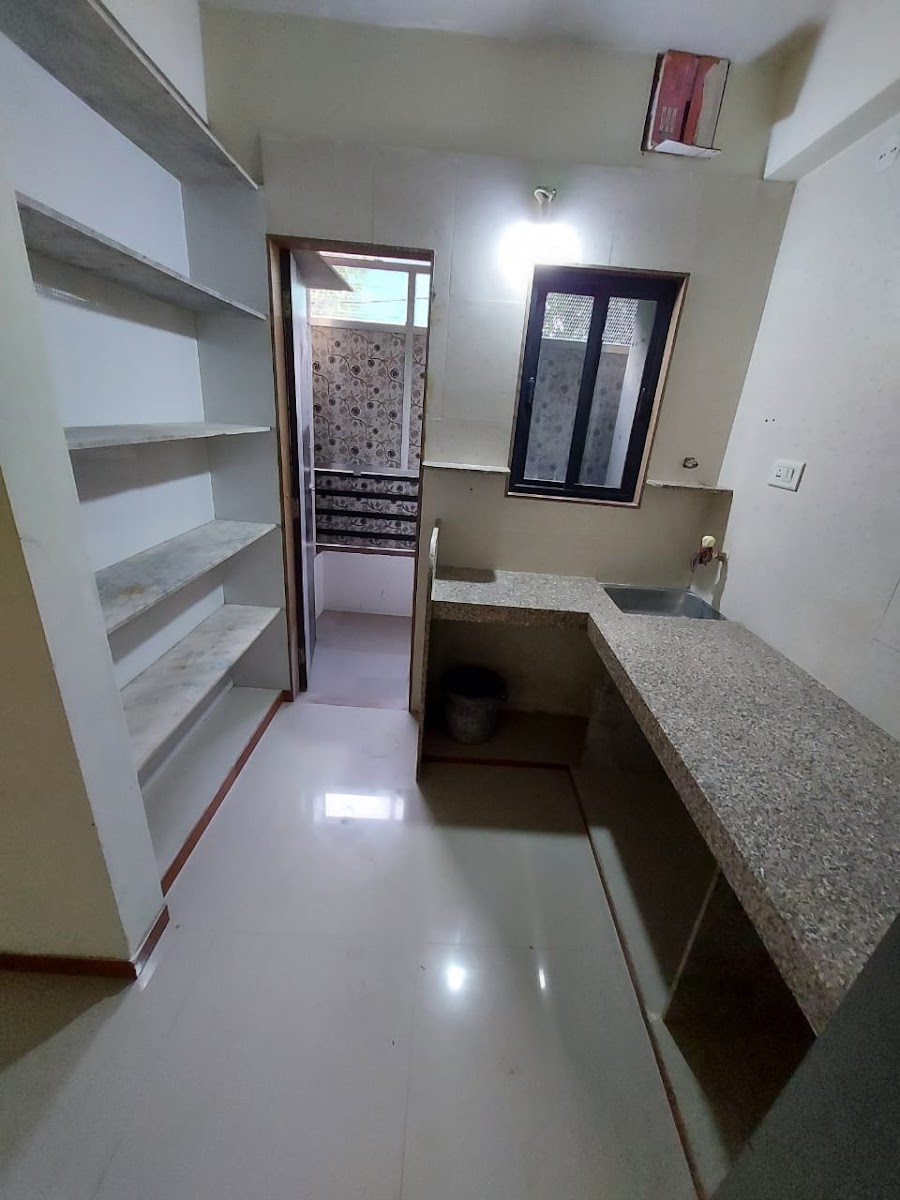 Om Girls Hostel – Girls PG in Rajkot preview photo 2