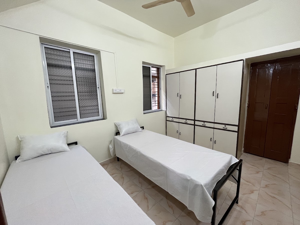 Shri Living Girls Hostel & P.G | Best Girls Hostel PG in Gokulpeth Nagpur preview 1