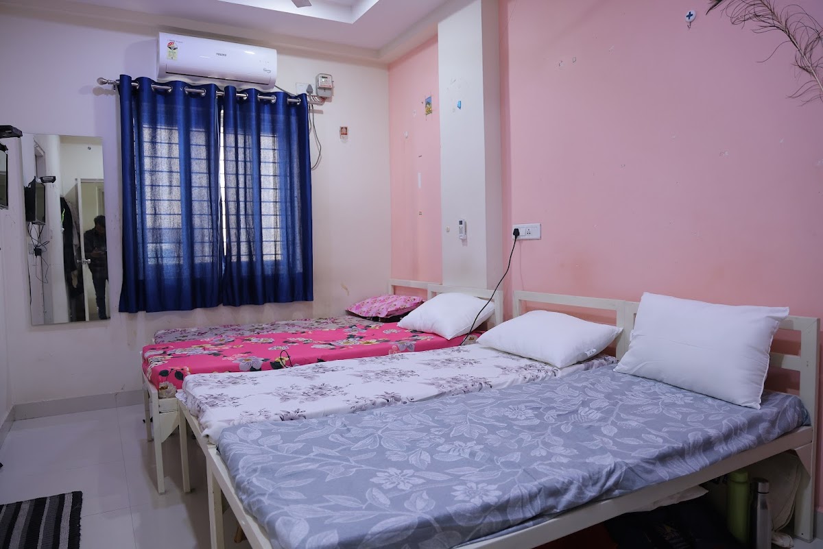 Sai Kuteer Executive P.G for Women – Girls PG in Hyderabad preview photo 1